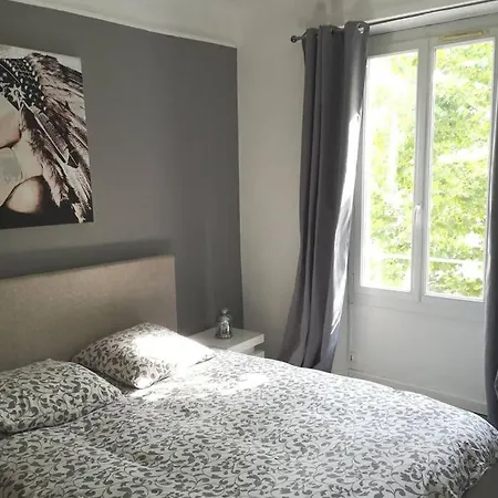 Apartment Spacieux T2 En Centre Ville Hyeres
