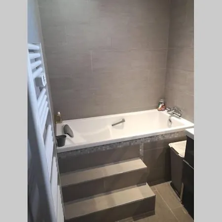 Апартаменты Spacieux T2 En Centre Ville